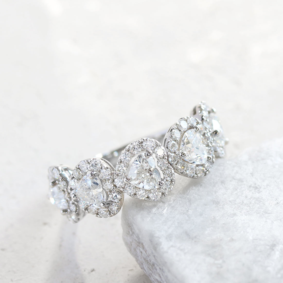 ハートヘイロー　ハーフエタニティダイヤモンドリング　PT